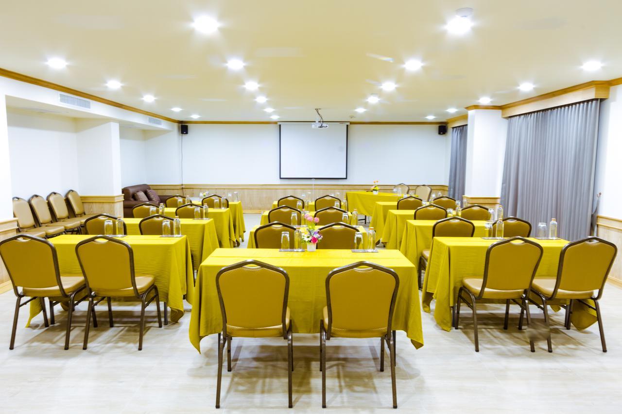 Airport Beach Hotel Phuket - Sha Extra Plus Nai Yang Beach Exterior foto