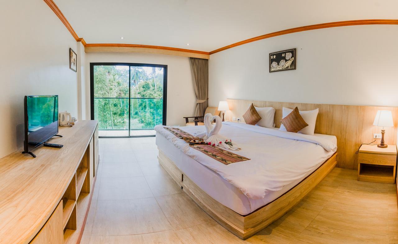 Airport Beach Hotel Phuket - Sha Extra Plus Nai Yang Beach Exterior foto